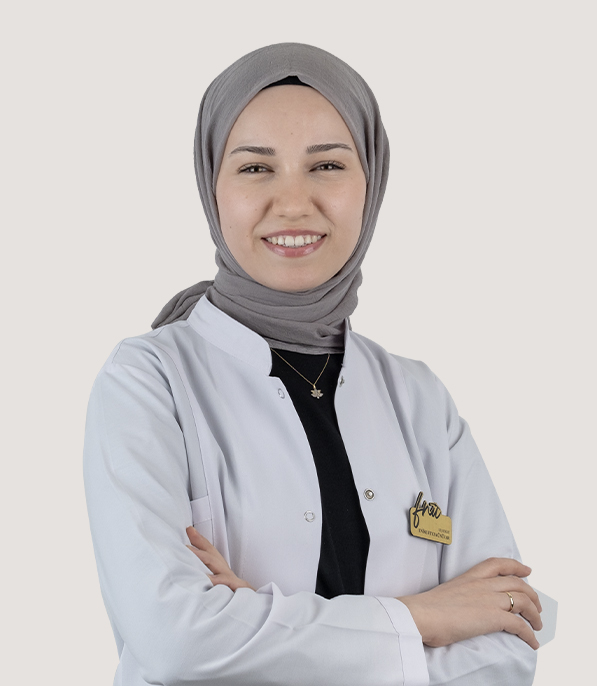 Dt. Enise Feyza ÜNÜVAR